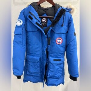 Canada Goose Women’s Blue Expedition Parka PBI Heritage